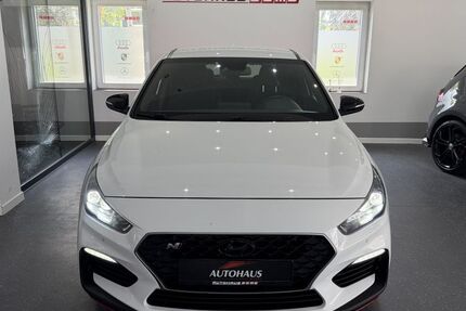 Hyundai i30 124.758 km 18.500 &euro; Remscheid 42857