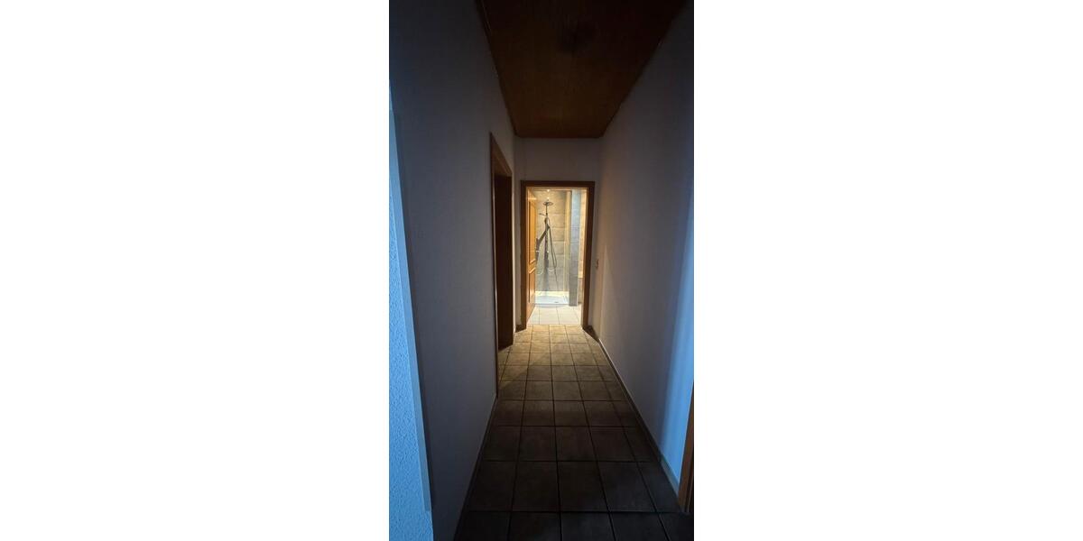 Erdgeschoßwohnung Ratingen Lintorf - 3.5 Zimmer, 85 m&sup2;, 850&euro; | Angebot:25990085