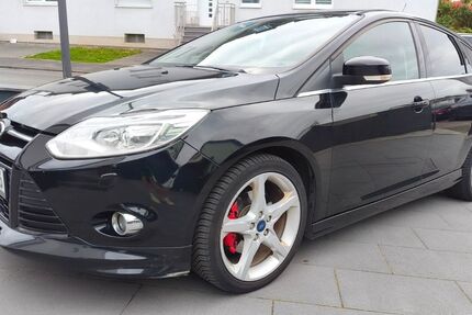 Ford Focus 220.000 km 4.400 &euro; Köln 51107