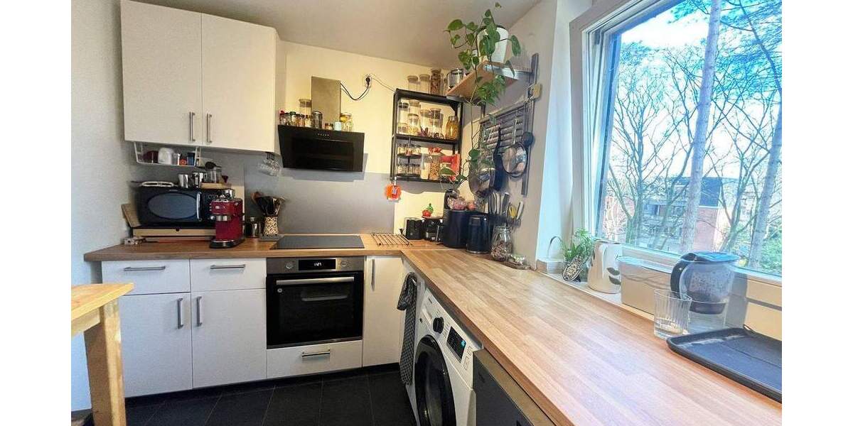 Etagenwohnung Köln Bayenthal - 2 Zimmer, 76 m&sup2;, 1.250&euro; | Angebot:25672154