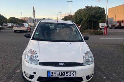 Ford Fiesta 207.000 km 1.450 &euro; Pulheim 50259