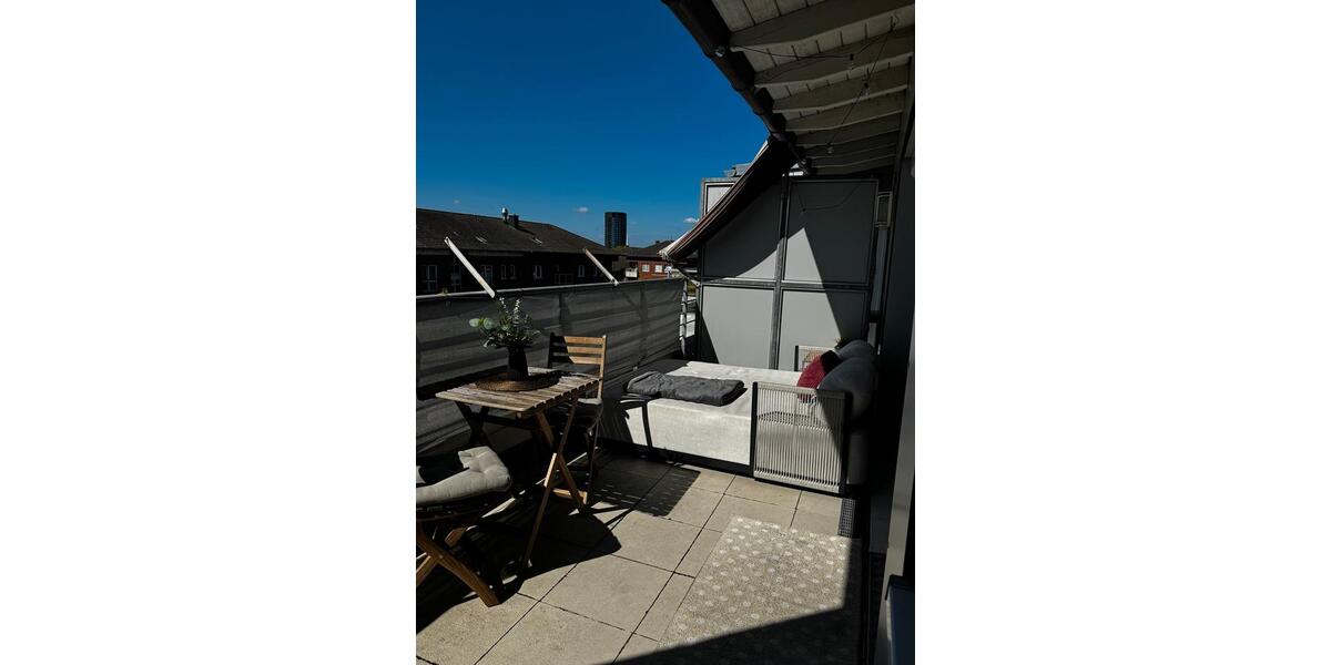 Etagenwohnung Köln Mülheim - 3 Zimmer, 86 m&sup2;, 1.800&euro; | Angebot:25992989