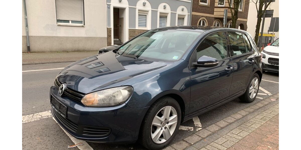 VW Golf 124.000 km 4.450 &euro; Bergisch Gladbach 51465