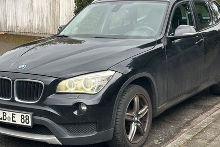 BMW X1 210.000 km 7.900 &euro; Köln 51109
