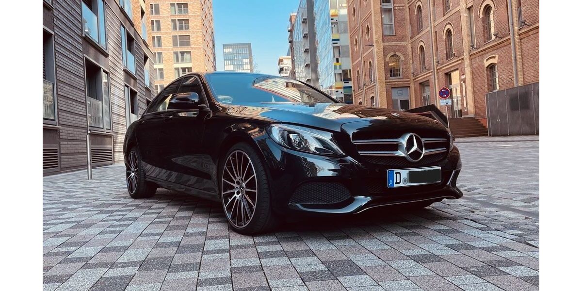 Mercedes-Benz C 180 81.500 km 19.000 &euro; Düsseldorf 40227