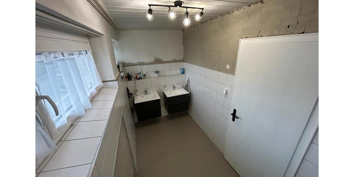 Einfamilienhaus Bedburg - 3 Zimmer, 124 m&sup2;, 390.000&euro; | Angebot:25932239