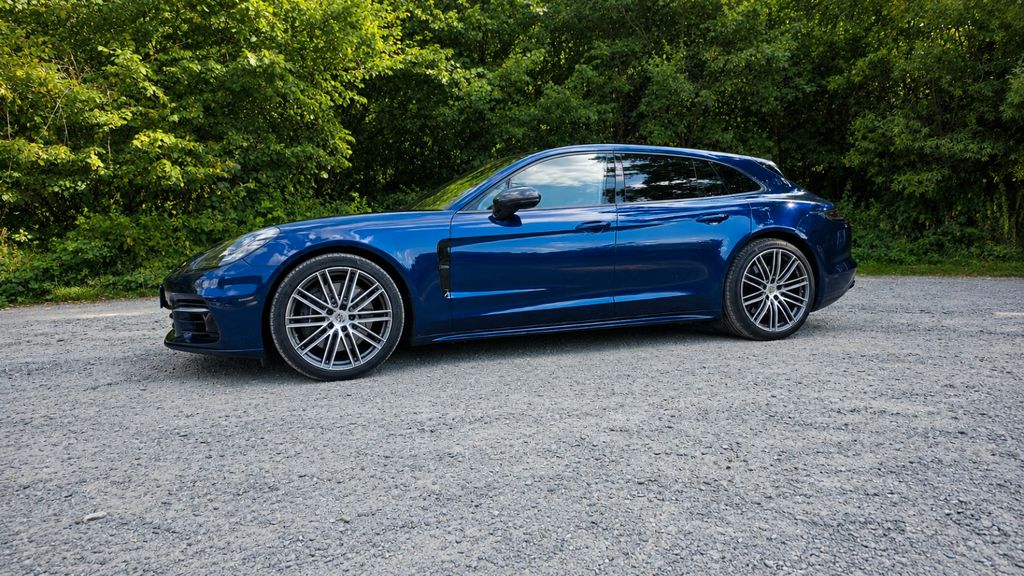 Porsche Panamera 101.000 km 59.850 &euro; Köln 51107