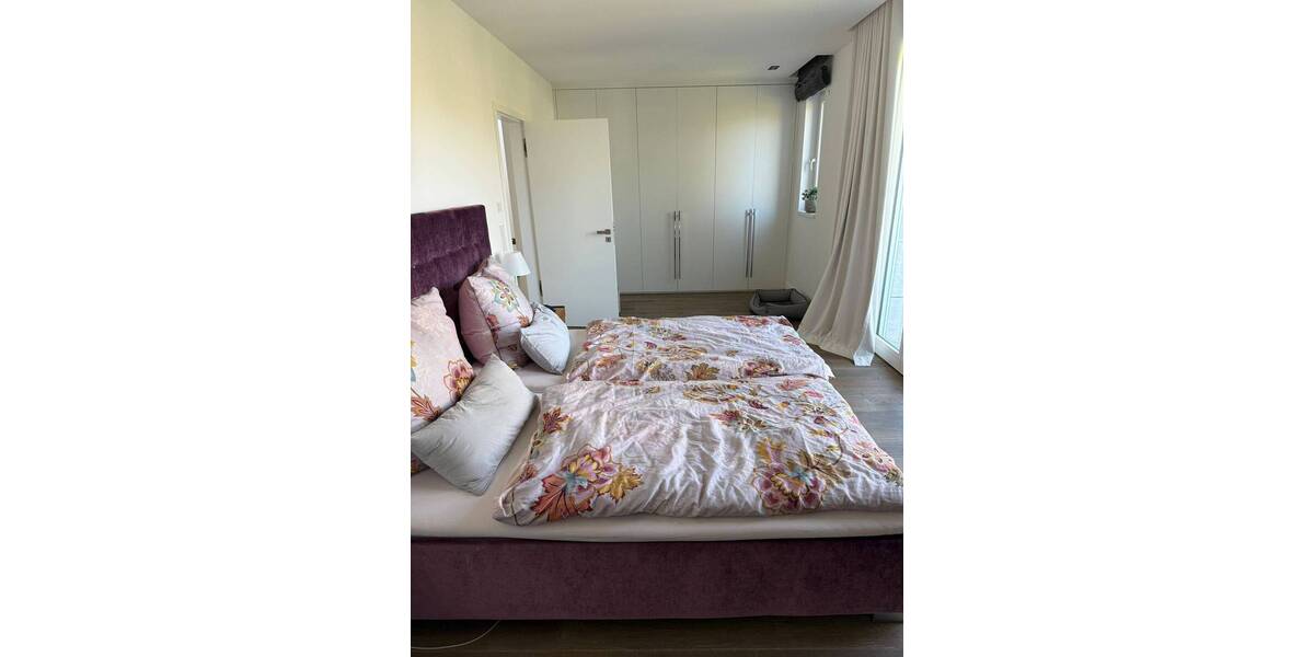 Doppelhaushälfte Meerbusch Büderich - 6 Zimmer, 242 m&sup2;, 8.500&euro; | Angebot:25997535