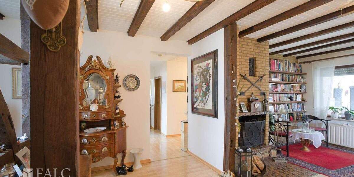 Einfamilienhaus Kürten Broich - 5 Zimmer, 129 m&sup2;, 399.000&euro; | Angebot:25696531