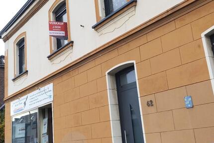 Wohn- und Geschäftshaus in Köln-Hochkirchen - gleichermaßen interessant für Eigennutzer und Kapitalanleger - Haus Köln Rodenkirchen (Hochkirchen) | Angebot:24469287