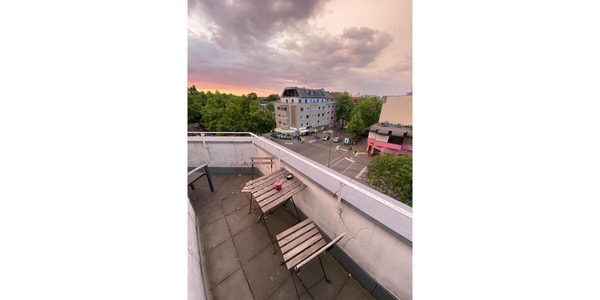 Dachgeschoßwohnung Köln Lindenthal - 1 Zimmer, 15 m&sup2;, 430&euro; | Angebot:26033837