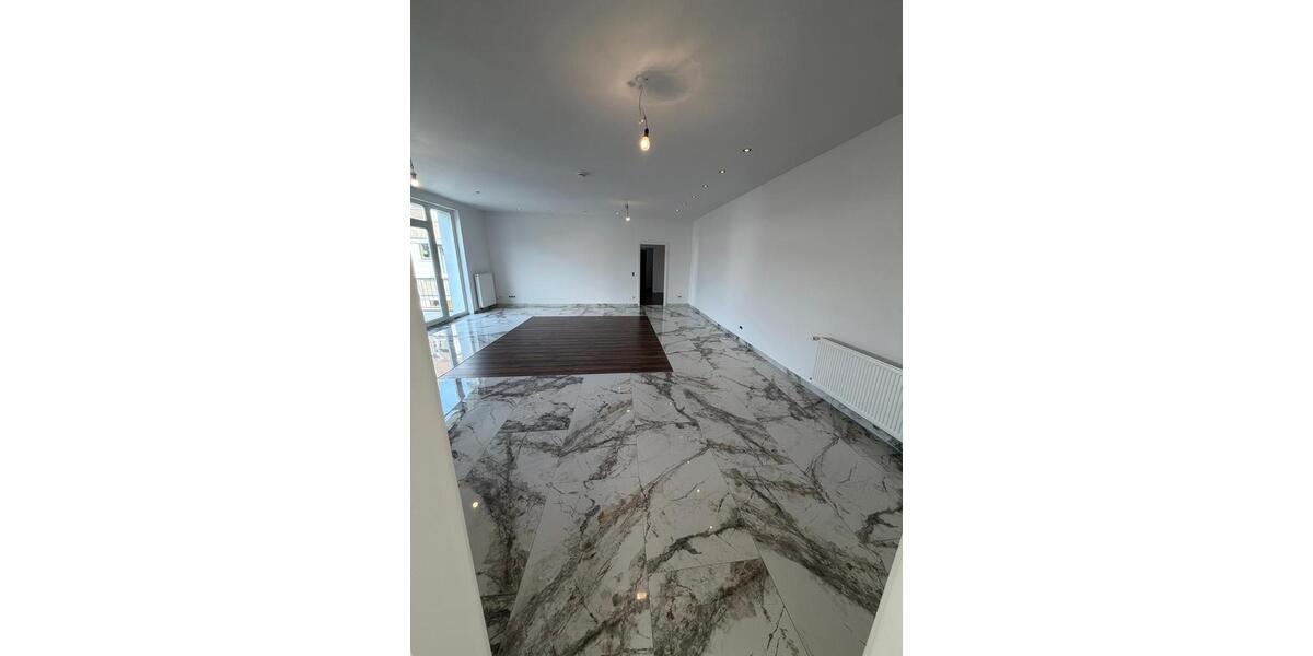 Dachgeschoßwohnung Düsseldorf Stadtbezirk 9 - 3 Zimmer, 130 m&sup2;, 2.450&euro; | Angebot:25792060