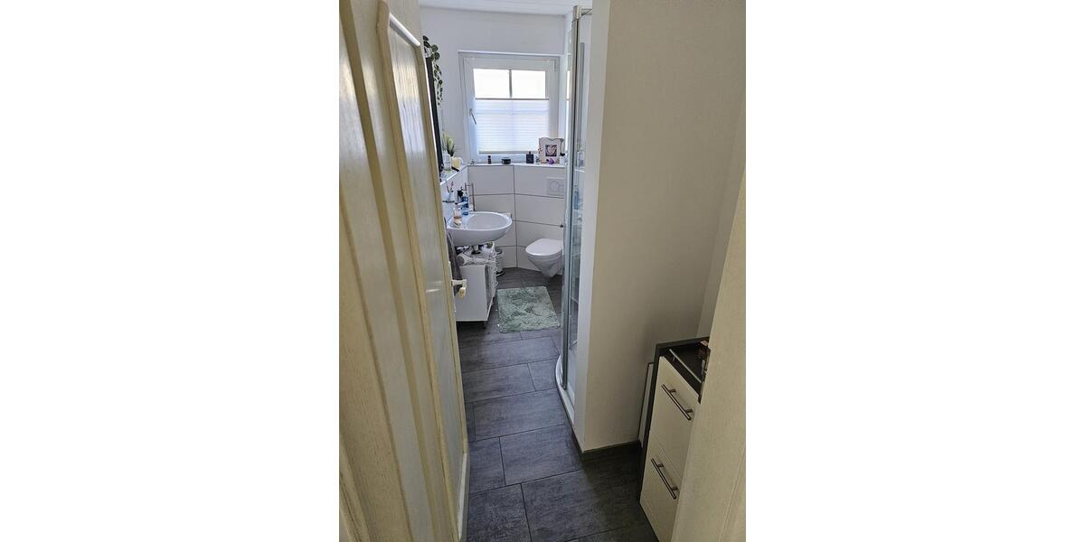 Erdgeschoßwohnung Meerbusch Kierst - 2 Zimmer, 75 m&sup2;, 1.100&euro; | Angebot:26676644
