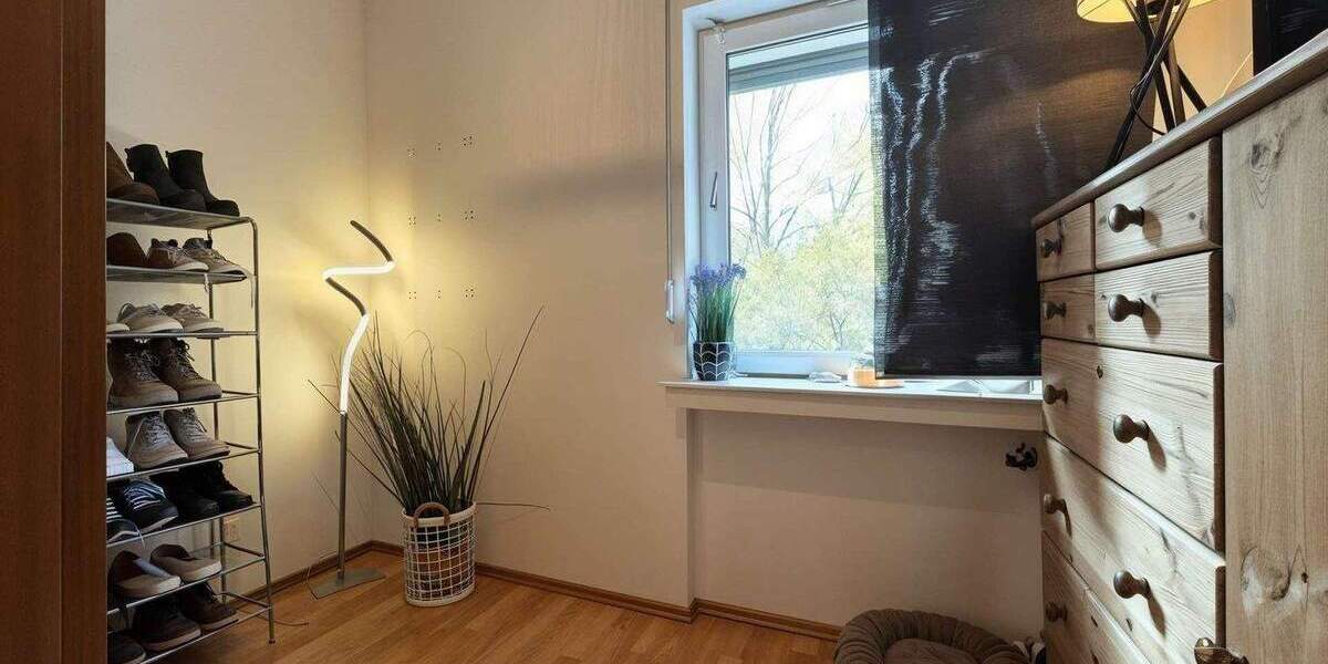 Reihenmittelhaus Köln Neuehrenfeld - 4 Zimmer, 95 m&sup2;, 829.000&euro; | Angebot:25678049