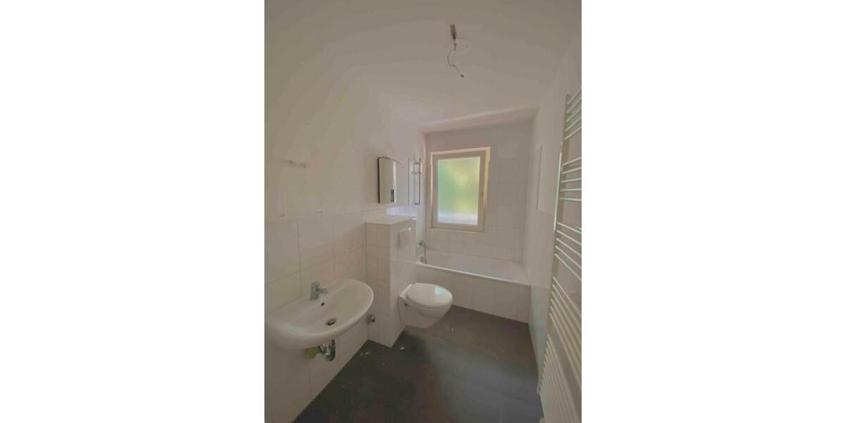 Etagenwohnung Leverkusen Alkenrath - 2 Zimmer, 58 m&sup2;, 622&euro; | Angebot:26694883