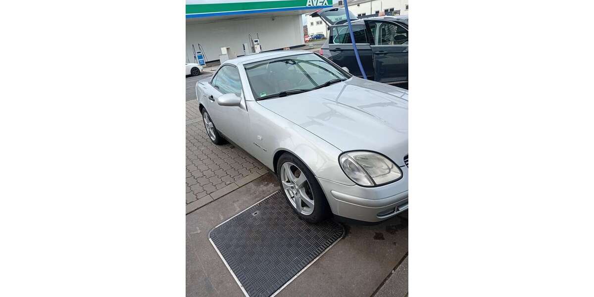 Mercedes-Benz 230 159.400 km 4.900 &euro; Hürth 50354