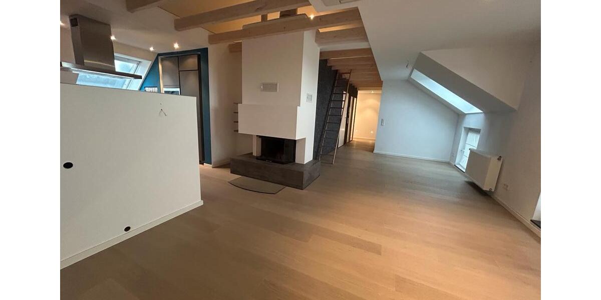 Dachgeschoßwohnung Solingen Burg - 3 Zimmer, 103 m&sup2;, 305.000&euro; | Angebot:25027377