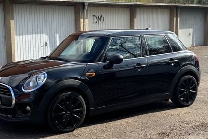 Mini ONE 143.000 km 6.900 &euro; Köln 50935