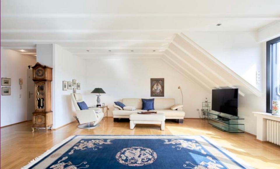 Maisonettenwohnung Köln Mülheim - 2 Zimmer, 133 m&sup2;, 1.700&euro; | Angebot:25225223