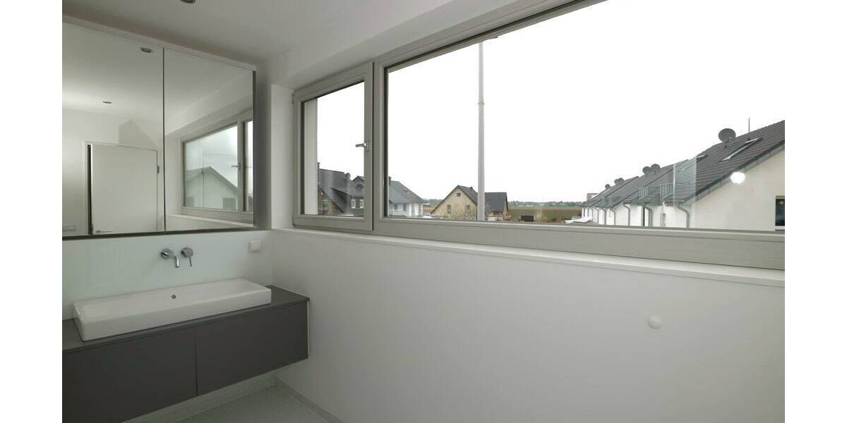Einfamilienhaus Dormagen Delhoven - 6 Zimmer, 207 m&sup2;, 2.400&euro; | Angebot:26695298