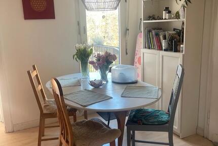 Wohnung Bergisch Gladbach Frankenforst - 2.5 Zimmer, 70 m&sup2;, 540&euro; | Angebot:25979596