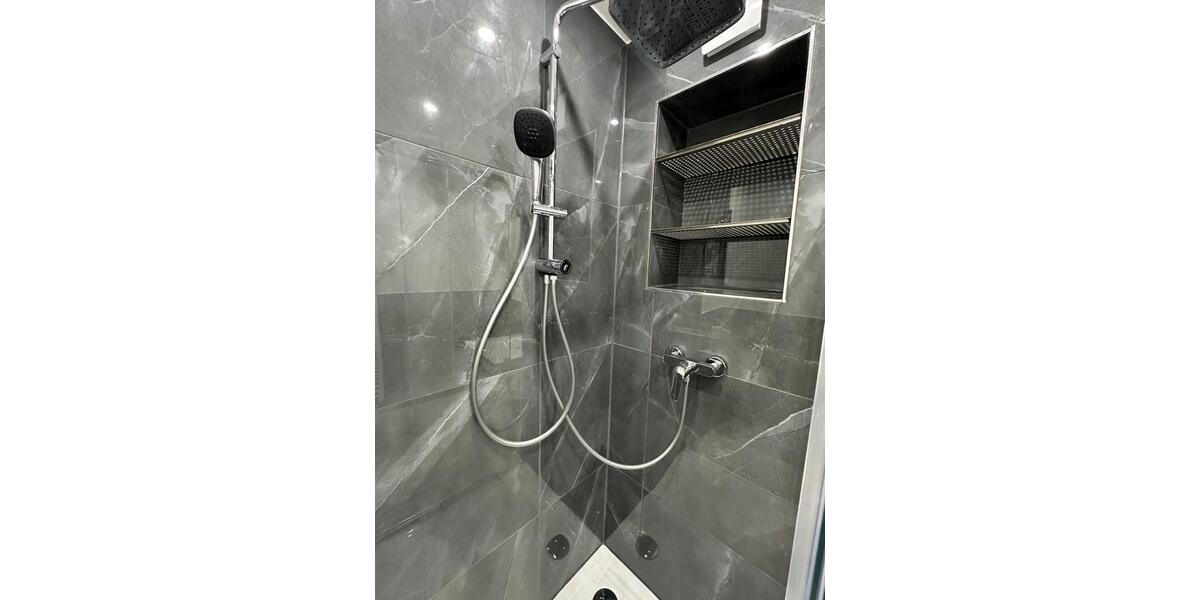 Etagenwohnung Düsseldorf Düsseltal - 2 Zimmer, 68 m&sup2;, 1.400&euro; | Angebot:25957360