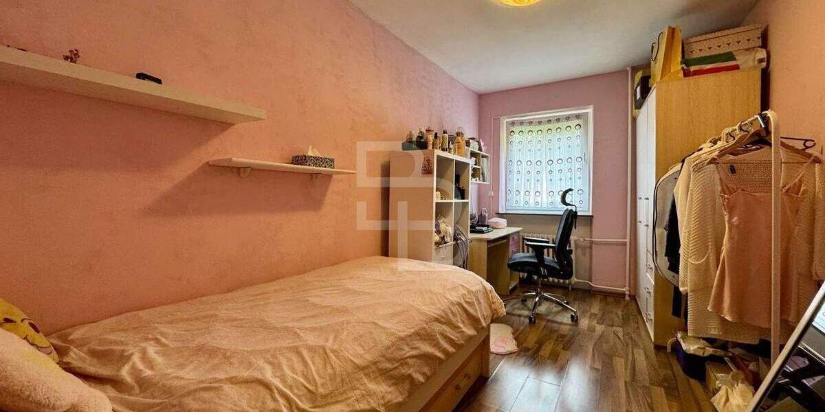 Etagenwohnung Köln Zündorf - 3 Zimmer, 69 m&sup2;, 199.000&euro; | Angebot:25687090