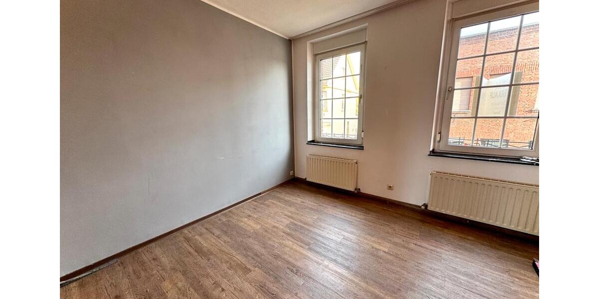 Reihenhaus Jüchen - 6 Zimmer, 130 m&sup2;, 295.000&euro; | Angebot:24855508