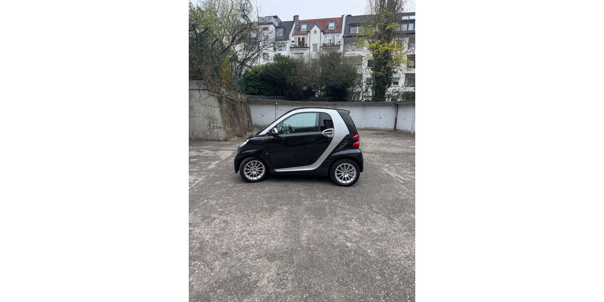 Smart ForTwo 99.000 km 4.990 &euro; Köln 50935