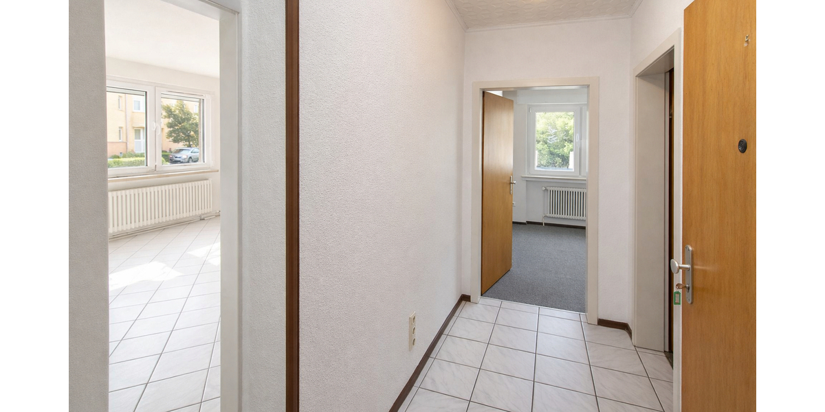 Mit 3D: Mehrfamilienhaus 4 Einheiten (2 Wg. frei) + 4 Garagen – Potenzial bis ca. 40.000 EUR p.a. - Mehrfamilienhaus, Wohnhaus Brühl | Angebot:26001821