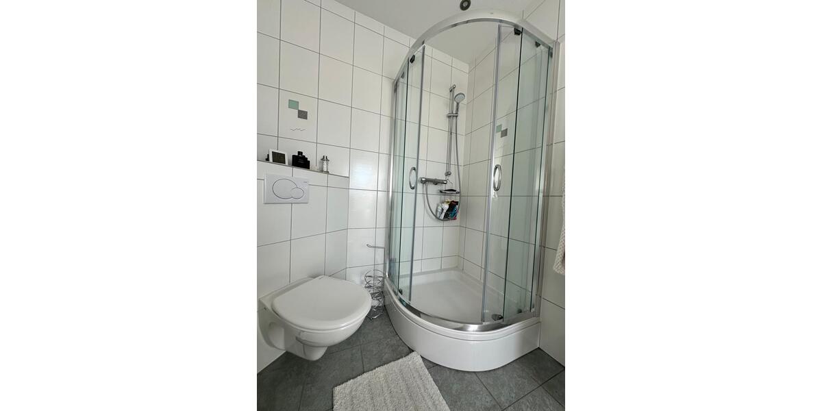 Dachgeschoßwohnung Solingen Burg - 4 Zimmer, 134 m&sup2;, 410.000&euro; | Angebot:26669530