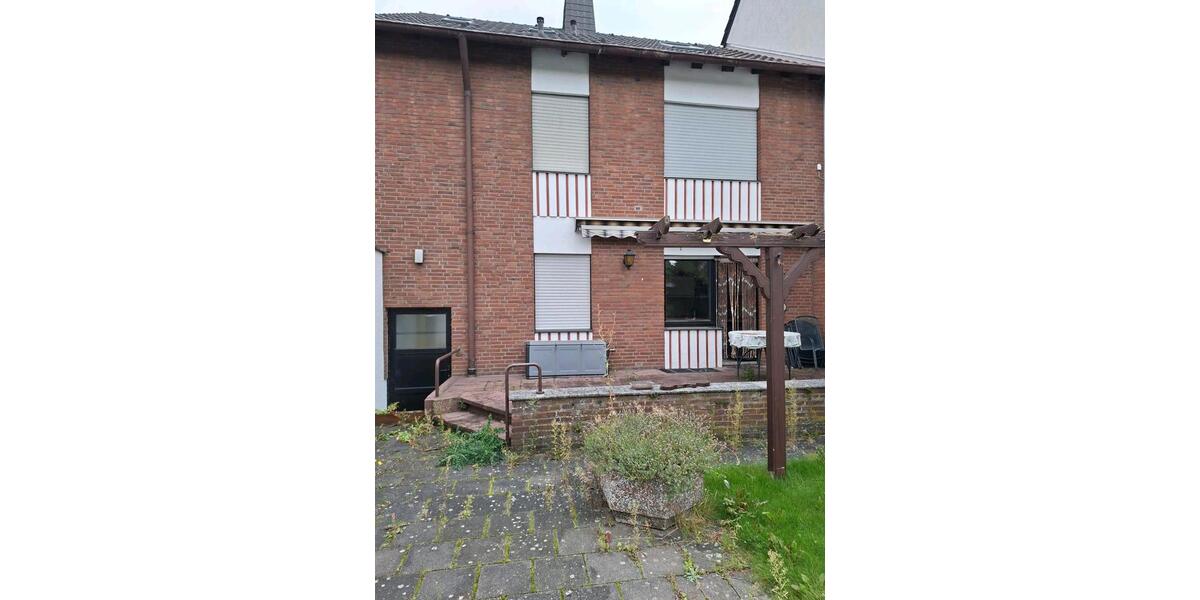 Einfamilienhaus Köln Porz - 7 Zimmer, 449.000&euro; | Angebot:23710447