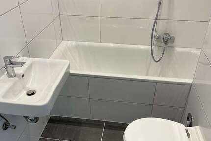 Wohnung Düsseldorf Derendorf - 2 Zimmer, 60 m&sup2;, 770&euro; | Angebot:26722090