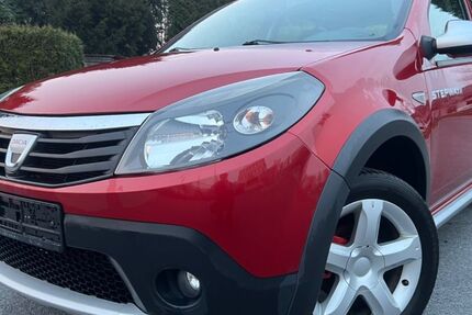 Dacia Sandero 130.000 km 3.999 &euro; Heiligenhaus 42579