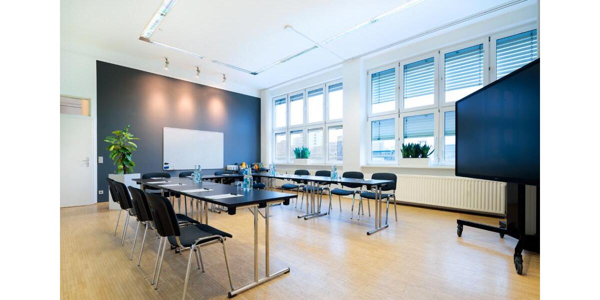 Gewerbeobjekt Düsseldorf Stadtbezirk 3 - 100&euro; | Angebot:25974305