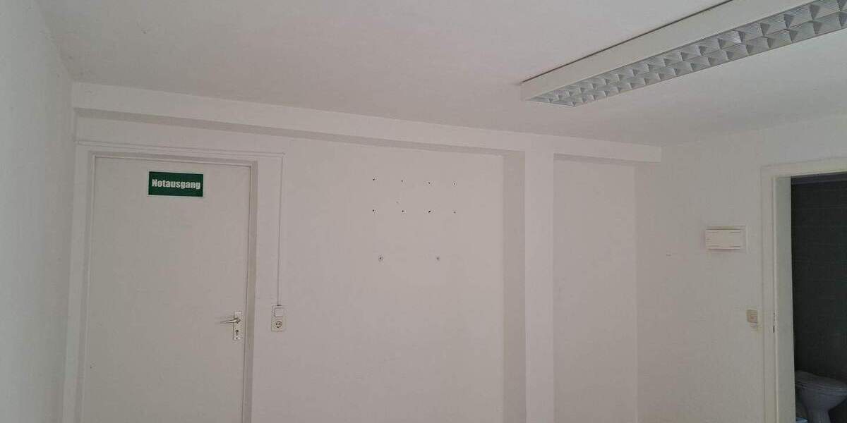 Gewerbeobjekt Ratingen Zentrum - 1 Zimmer, 126 m&sup2;, 1.200&euro; | Angebot:26713851