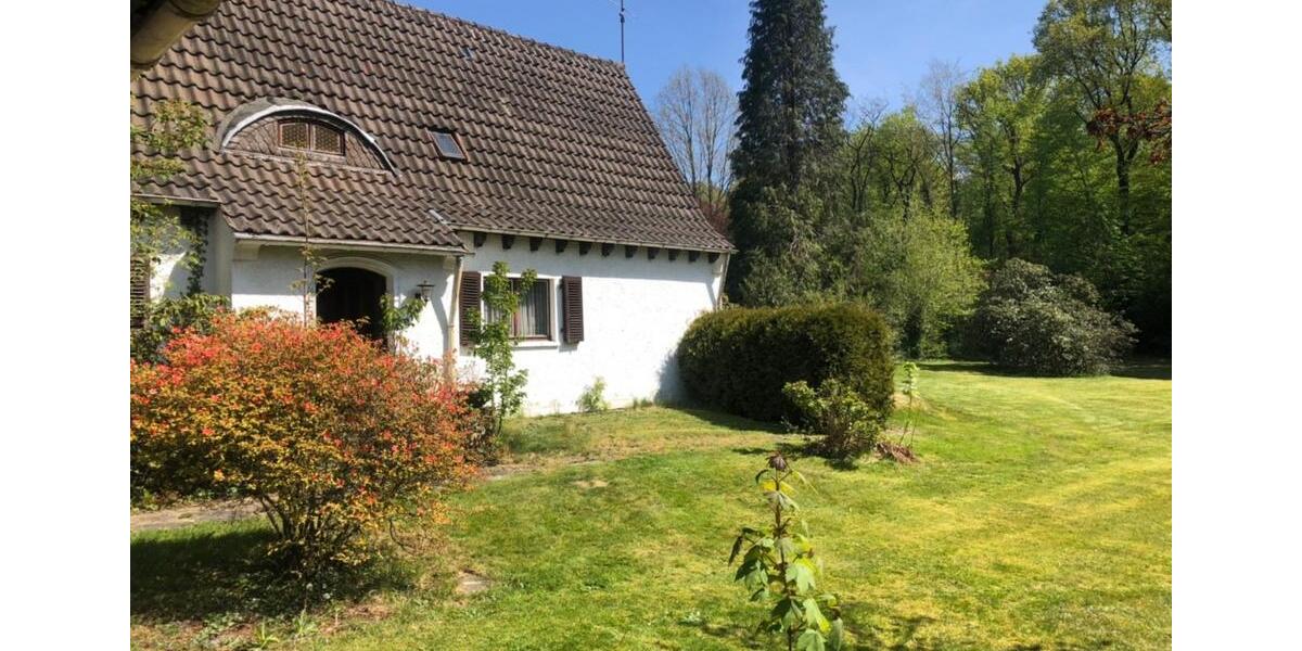 Einfamilienhaus Bergisch Gladbach Alt-Frankenforst - 8 Zimmer, 120 m&sup2;, 1.800.000&euro; | Angebot:23526570