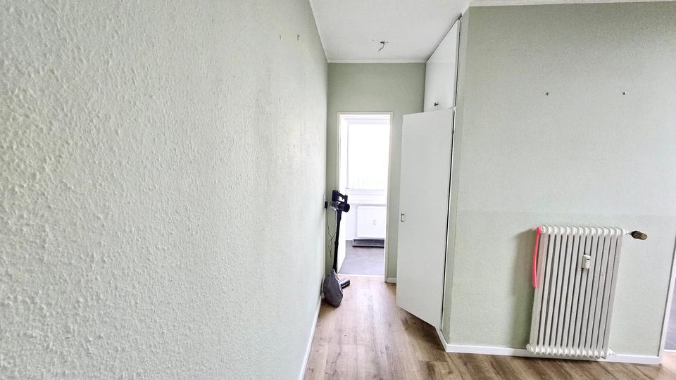 Etagenwohnung Hürth - 3 Zimmer, 90 m&sup2;, 1.850&euro; | Angebot:26698743