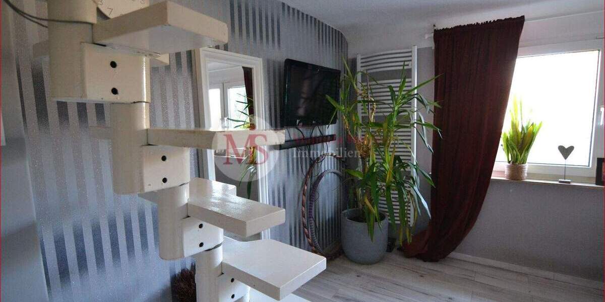 Reihenmittelhaus Neuss Gnadental - 3 Zimmer, 71 m&sup2;, 289.900&euro; | Angebot:25899579