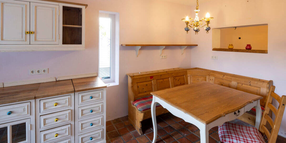 Mehrfamilienhaus, Wohnhaus Meerbusch / Büderich Büderich - 7 Zimmer, 211 m&sup2;, 675.000&euro; | Angebot:26596302