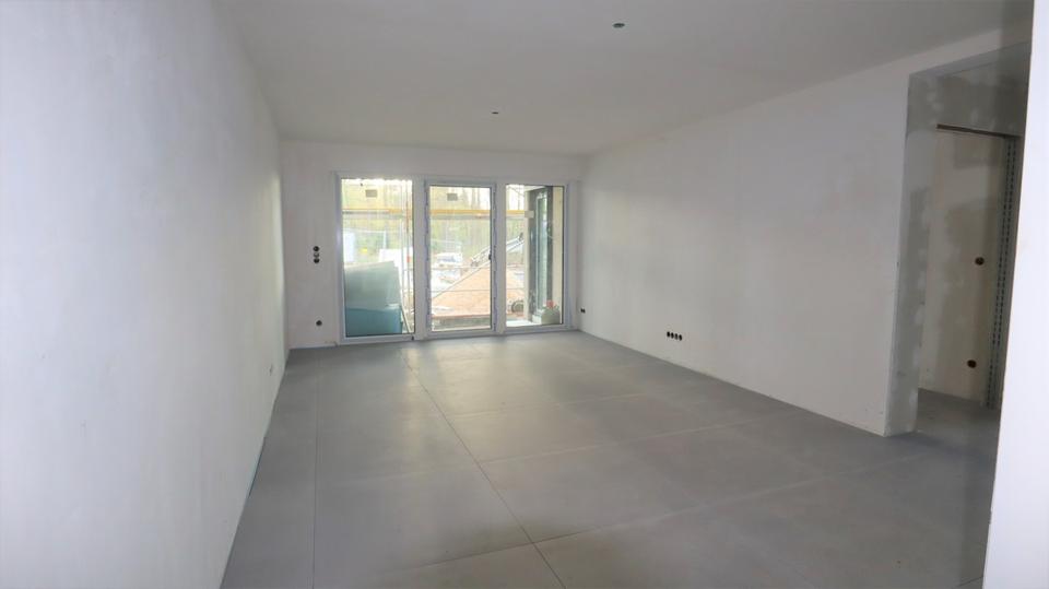 Erdgeschoßwohnung Bergisch Gladbach Gronau - 3 Zimmer, 90 m&sup2;, 1.395&euro; | Angebot:26702208