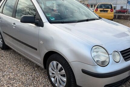 VW Polo 214.000 km 1.800 &euro; Leverkusen 51371