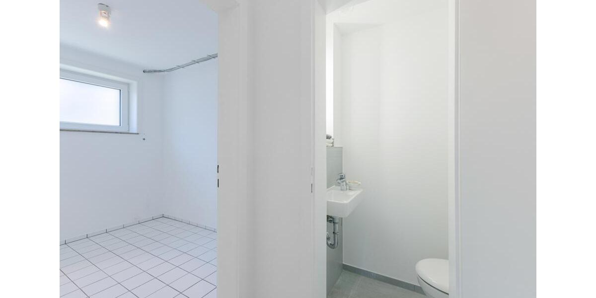 Einfamilienhaus Frechen - 7 Zimmer, 145 m&sup2;, 2.995&euro; | Angebot:25971327