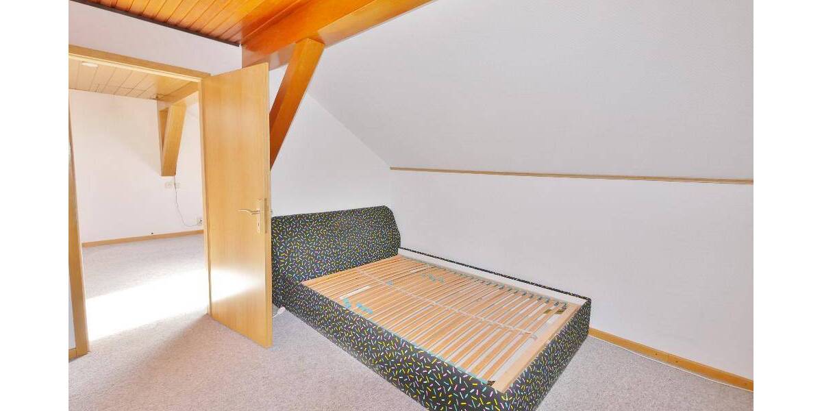 Mehrfamilienhaus, Wohnhaus Haan - 6 Zimmer, 146 m&sup2;, 480.000&euro; | Angebot:26713778
