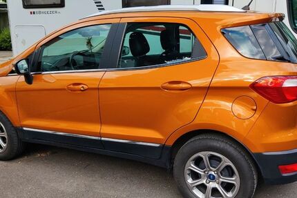 Ford EcoSport 95.000 km 9.990 &euro; Düsseldorf 40231
