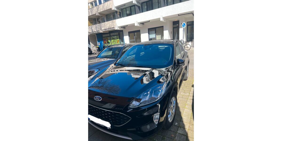 Ford Kuga 69.000 km 18.900 &euro; Köln 50969