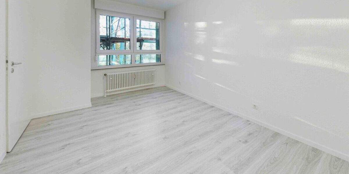 Etagenwohnung Leverkusen Steinbüchel - 3 Zimmer, 80 m&sup2;, 179.000&euro; | Angebot:25899243