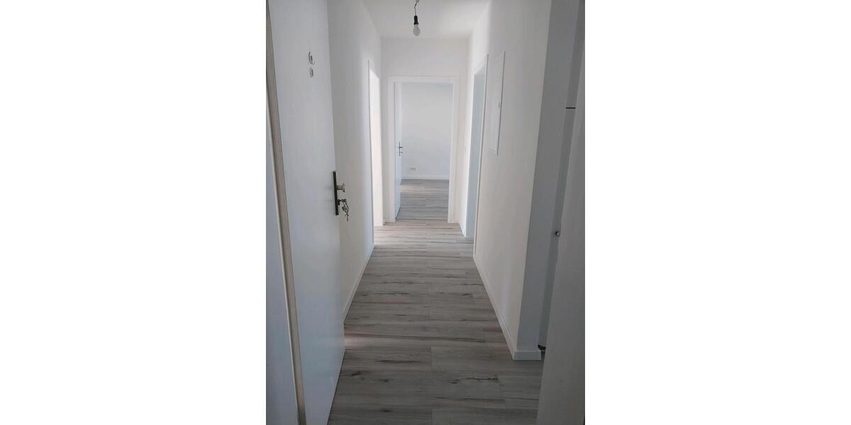 Erdgeschoßwohnung Burscheid - 4 Zimmer, 73 m&sup2;, 1.070&euro; | Angebot:26679360