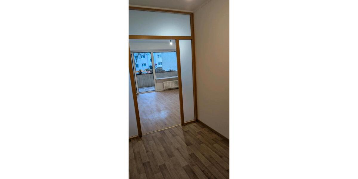 Erdgeschoßwohnung Bergisch Gladbach Frankenforst - 2 Zimmer, 61 m&sup2;, 220.000&euro; | Angebot:26111948