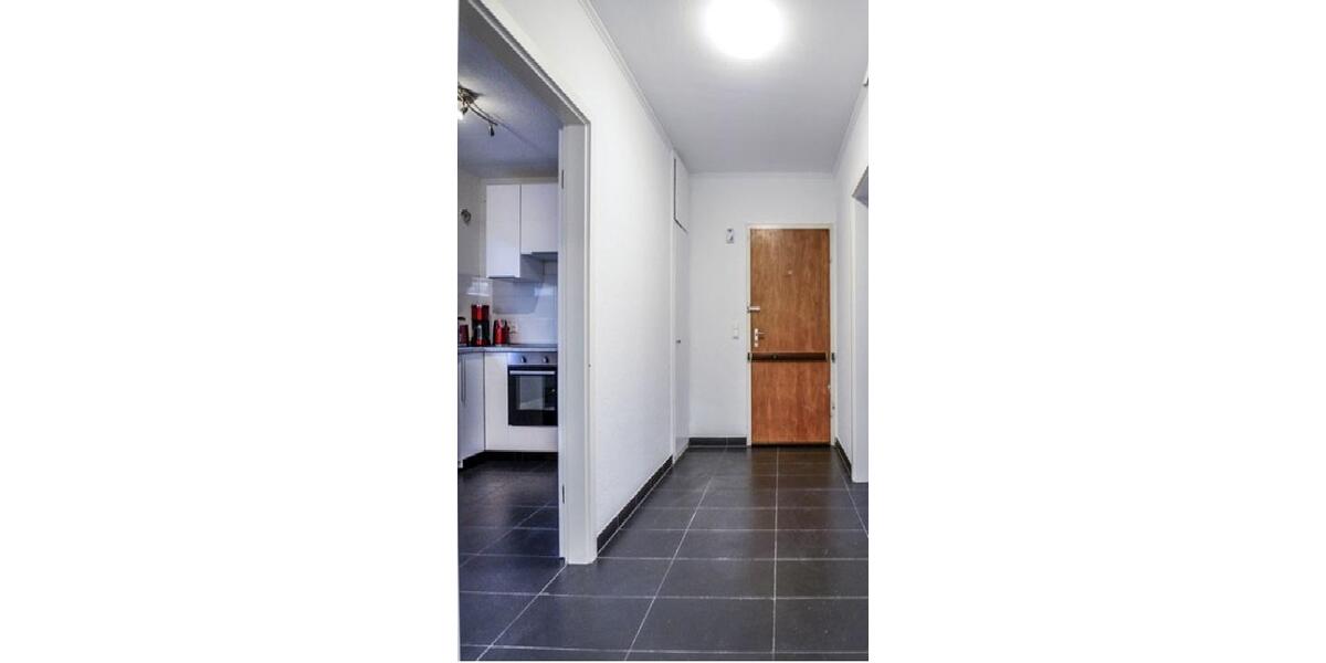 Etagenwohnung Köln Mülheim - 2 Zimmer, 67 m&sup2;, 1.300&euro; | Angebot:25571581